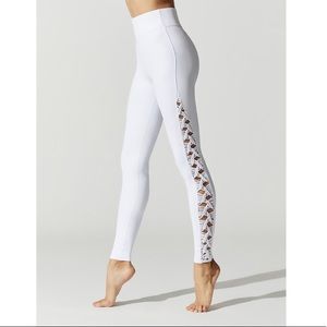CARBON38 High waisted white macramé leggings M